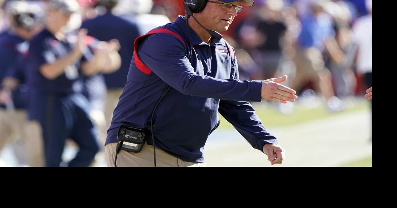 No. 2 Georgia’s Smart to face ex-boss in Samford’s Hatcher