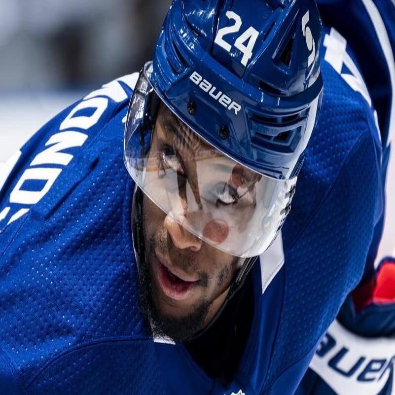 Leafs' Wayne Simmonds 'still scares the s--t out of people
