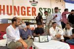 Indian police forcibly hospitalize a prominent Cockroach Party activist on hunger strike