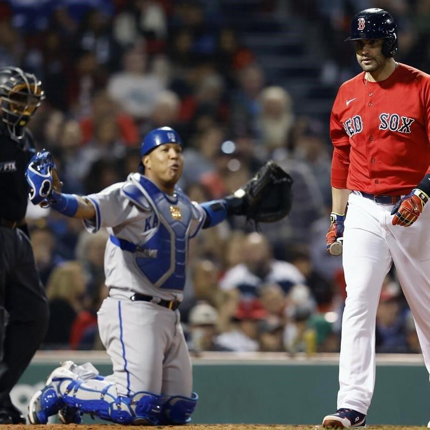 Martinez has RBI single in 8th, Red Sox beat Royals 2-1 - The San Diego  Union-Tribune