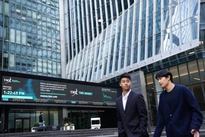 S&P/TSX composite up more than 100 points, U.S. stock markets also higher