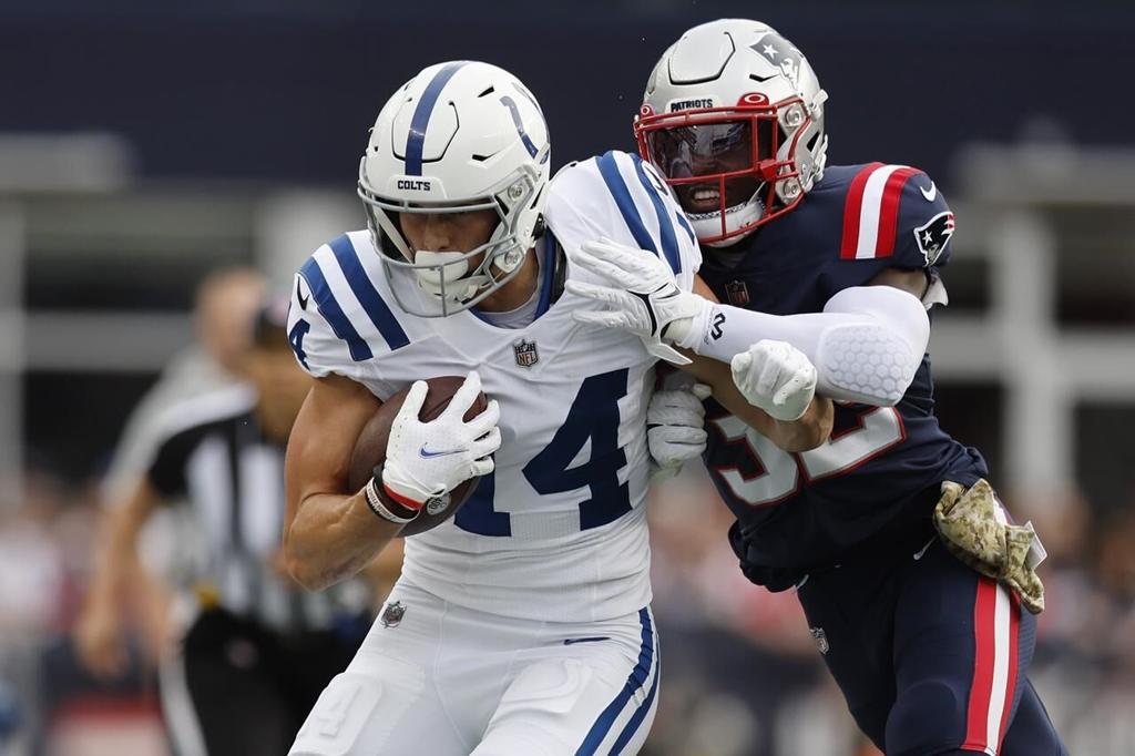 Patriots rack up 9 sacks in dominant victory over Colts