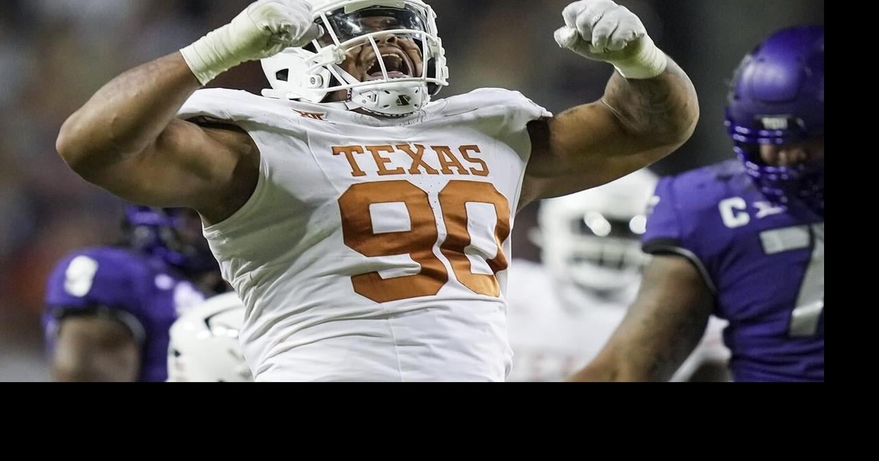 Seahawks target the defensive line by selecting Byron Murphy II from Texas with No. 16 pick in draft