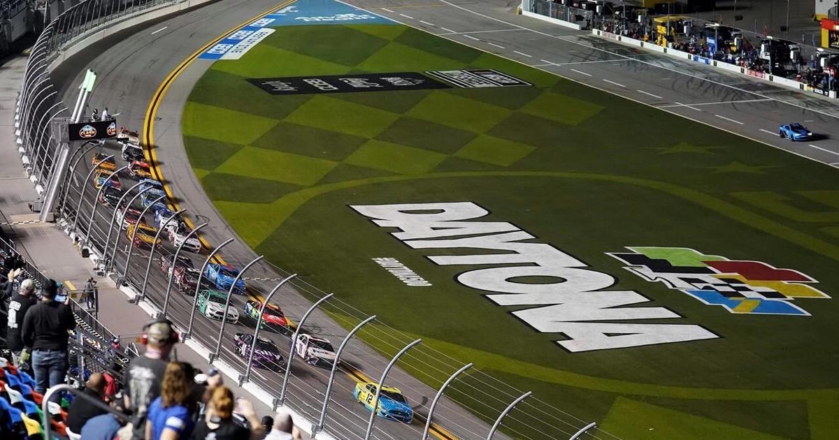 python cup series s6 daytona | daytona 500 - youtube... Wallace sends Jordan to top of scoring pylon at Daytona 500