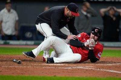 Guardians tie for first place in AL Central after rallying against Tigers
