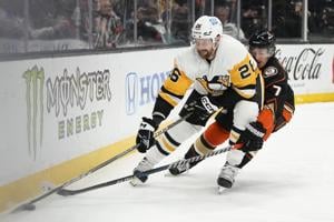 Canadiens trade for trio of Penguins players as part of three-team trade