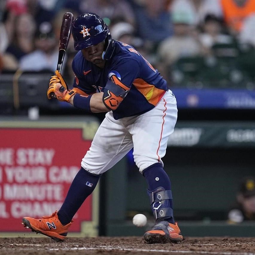 Kyle Tucker Makes Houston Astros, MLB History By Hitting Two Triples in One  Inning - Fastball