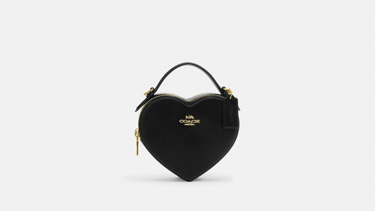 The heart-shaped bag is one of spring's sweetest accessories trends