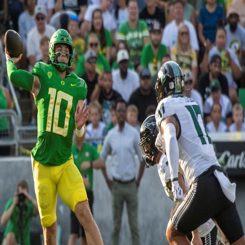 Oregon's Bo Nix gets massive New York City billboard; Joey