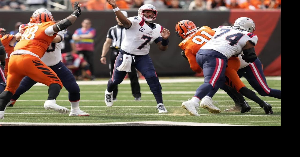 Patriots and Seahawks, two once-proud franchises fallen on hard times, meet with a chance to go 2-0