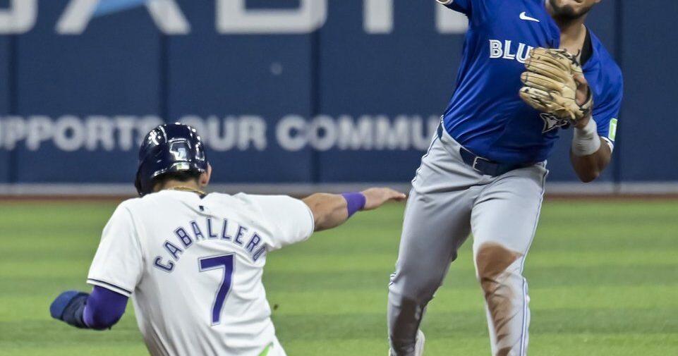Blue Jays recall Leo Jiménez, option Jonatan Clase to Triple-A Buffalo
