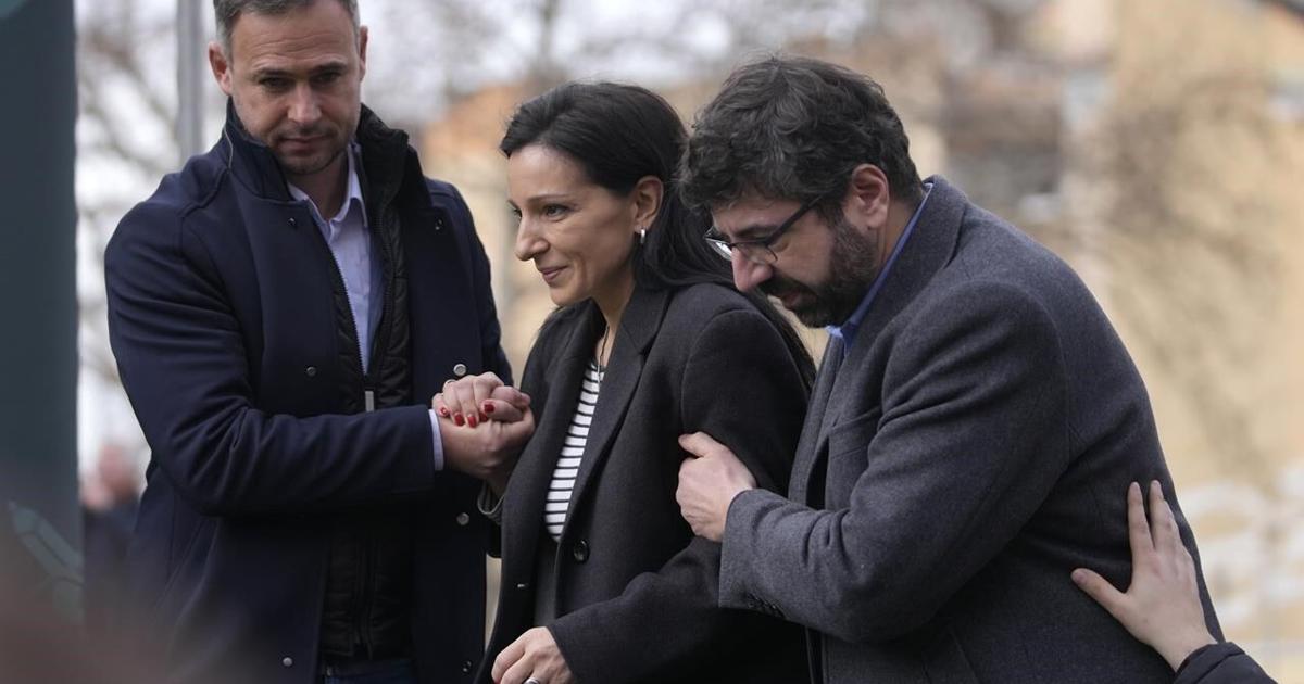 Vip Serbia Thousands accuse Serbia's ruling populists of election fraud at a ...