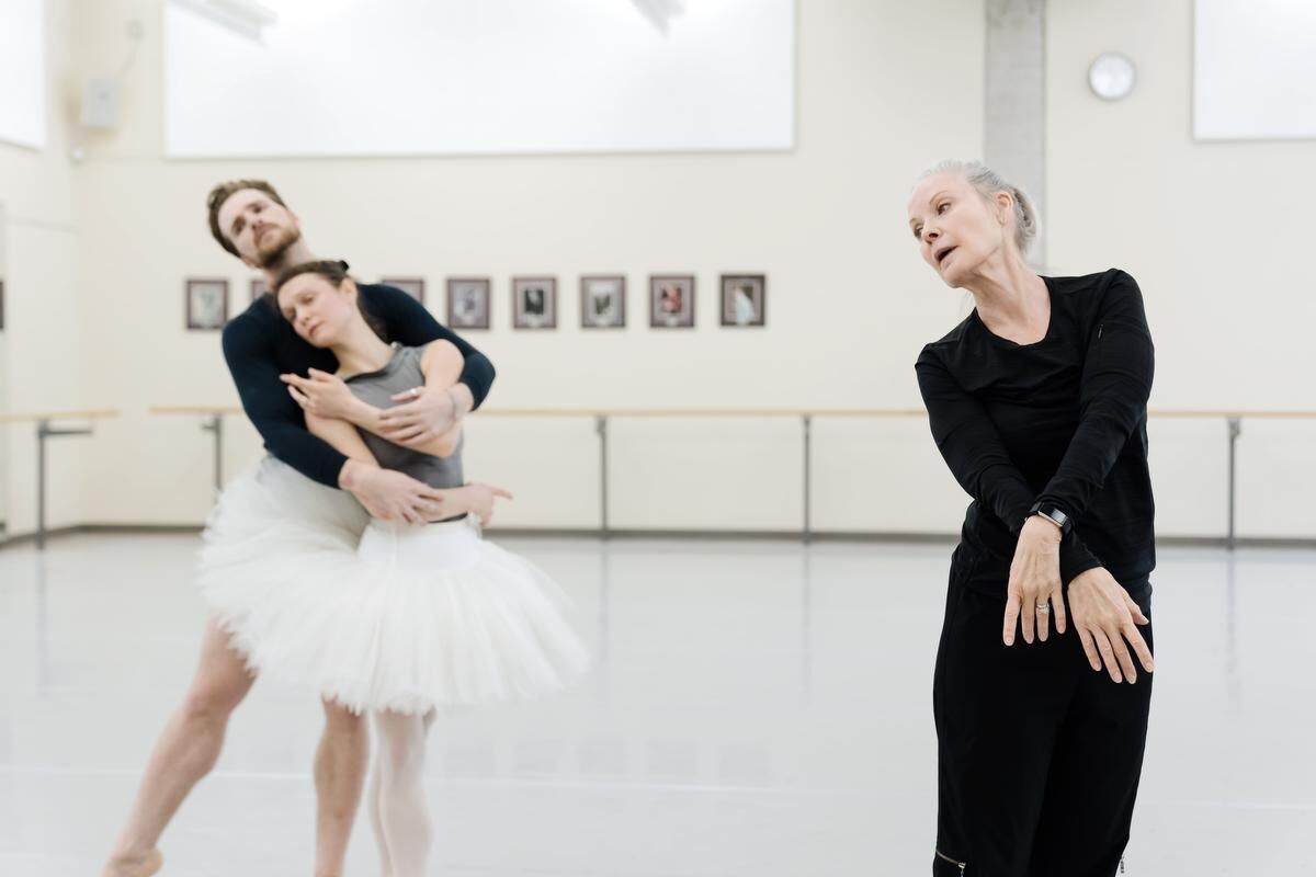 Karen Kain brings a 'feminist take' to beloved ballet classic 'Swan Lake'