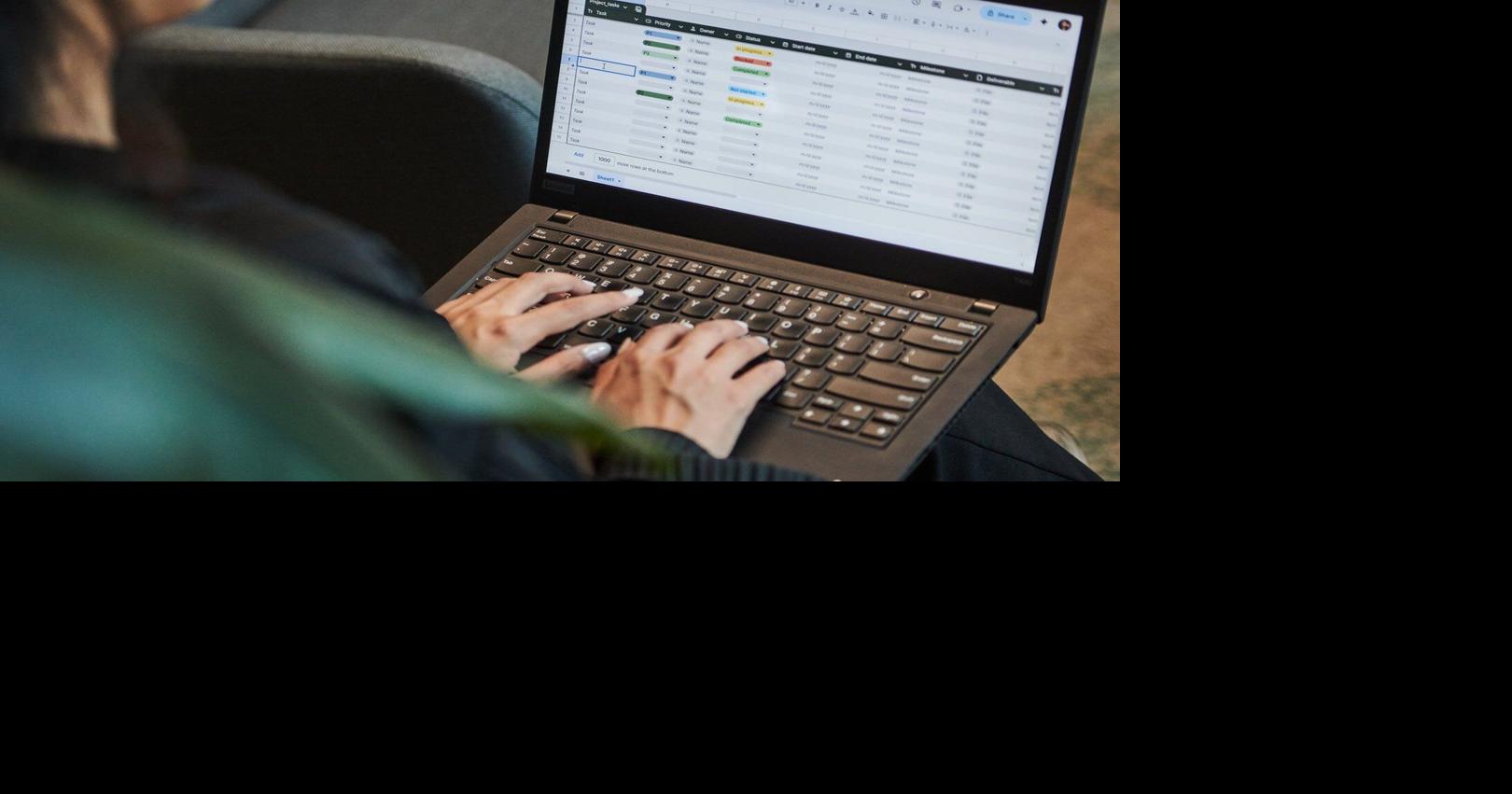 Remote work option ending for thousands of public, private sector workers in 2026