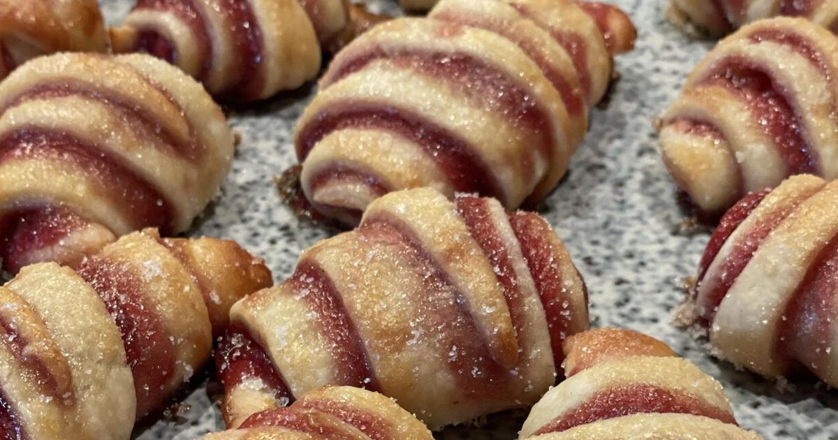 Zaros Rugelach Raspberry Raspberry rugelach cookie recipe
