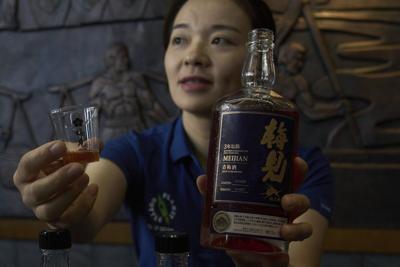 China's fiery baijiu spirit evolves to attract younger drinkers
