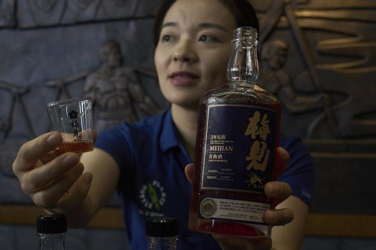 China's fiery baijiu spirit evolves to attract younger drinkers