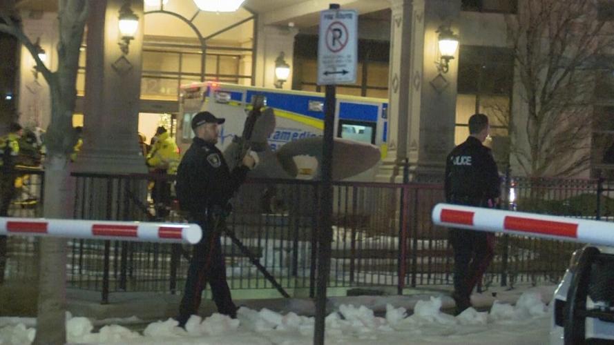 6 dead in Vaughan condo shooting, including suspect