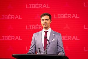 Ontario Liberal leadership candidate Eric Lombardi drops out, endorses Lee Fairclough