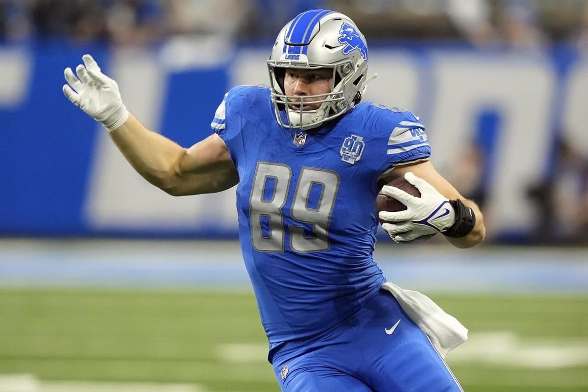 Lions match 49ers' 3-year, $12M offer to retain restricted free agent Brock  Wright, AP source says