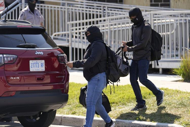 New Chicago immigration campaign prompts confusion as city braces for federal intervention