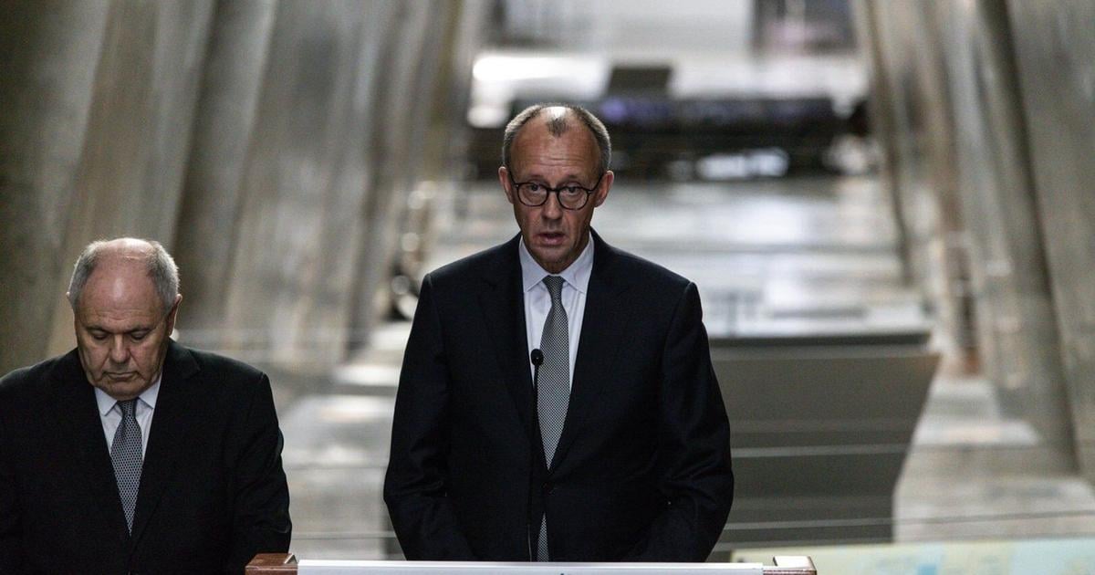 We're sorry. This image does not have any alternative text.