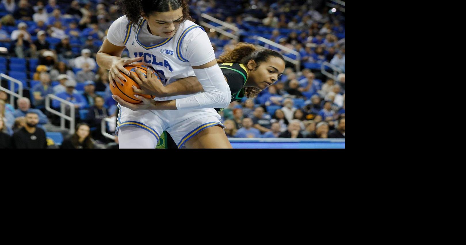 Lauren Betts leads No. 4 UCLA to 80-59 rout of Oregon in Big Ten opener