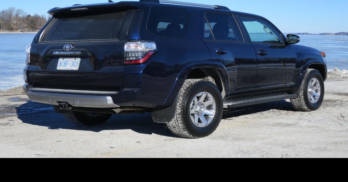 2015 Toyota 4Runner: An old-school SUV thirsty for fuel