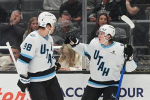 Mammoth pummel Kings 6-2 to create more separation in Western Conference wild-card race