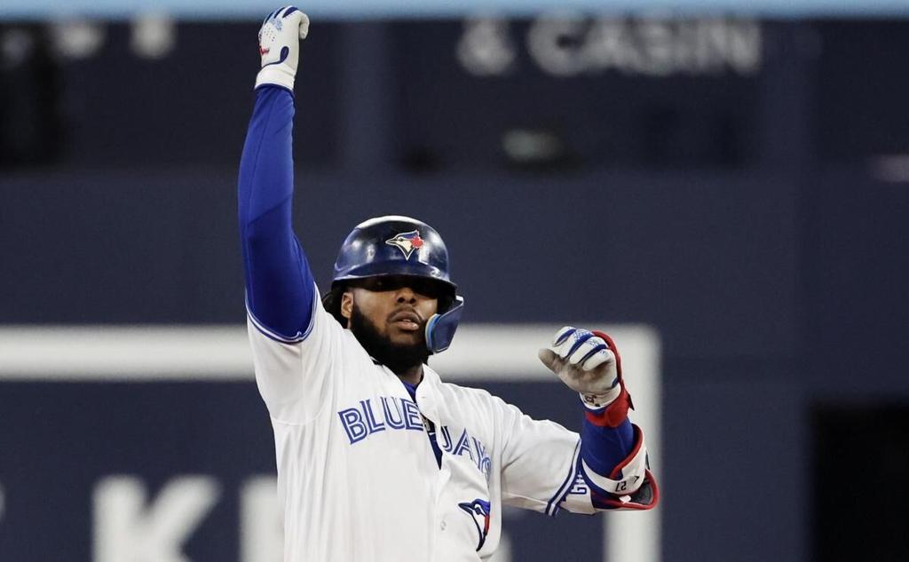 Blue Jays reduce magic number to 1 with win vs. Rays