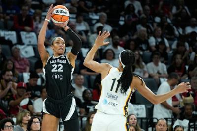 Wilson scores 25 points as Aces even WNBA semifinal series at 1-1 with blowout win over Fever
