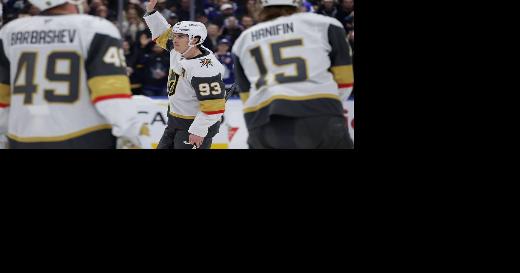 Mitch Marner hears boos from Leafs fans in Toronto return