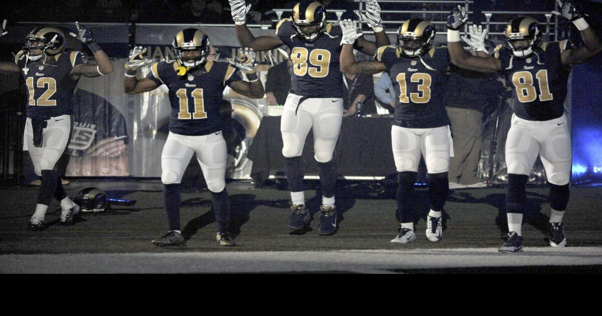 St. Louis Rams players make good on donation promise