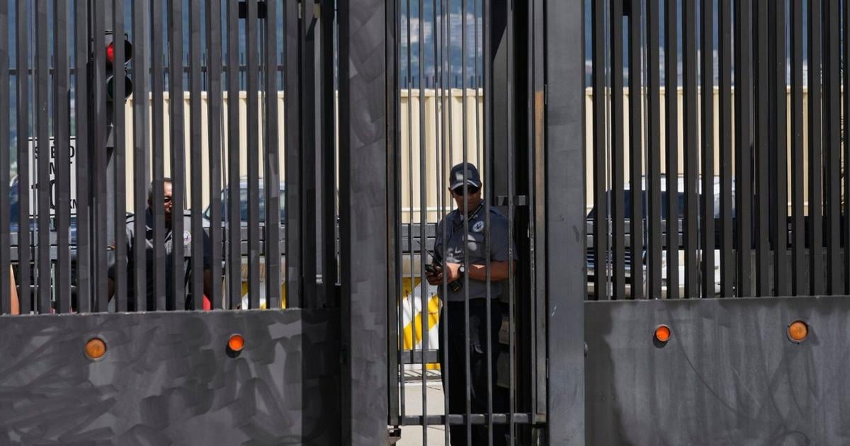 https://bloximages.chicago2.vip.townnews.com/thestar.com/content/tncms/assets/v3/editorial/1/5e/15e4d2b9-1808-5788-ae6f-b0596d774d87/68ffd775121d0.image.jpg?crop=1620,851,0,114&resize=1200,630&order=crop,resize