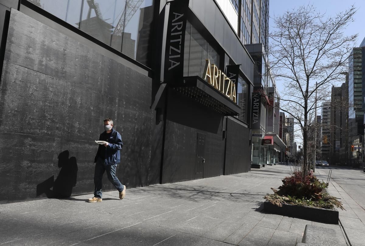 270 aritzia outlet