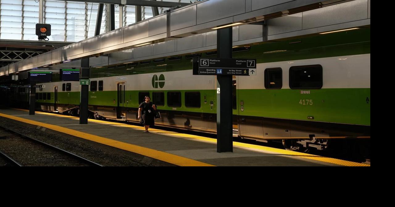Ontario making GO Transit free for veterans, members of Canadian Armed ...