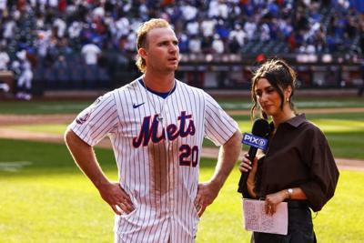 Alonso's record-setting walk-off homer snaps Mets' skid, sparks wild celebration