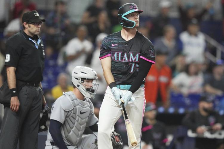 Johnston's two-run homer in 11th lifts Marlins to 6-4 win over Tigers