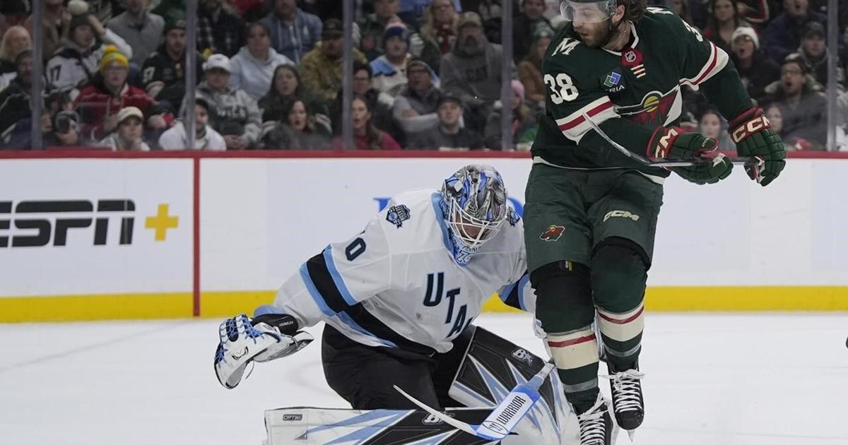 Vejmelka makes 26 saves, Hayton scores twice in Utah's 4-0 victory over the Wild