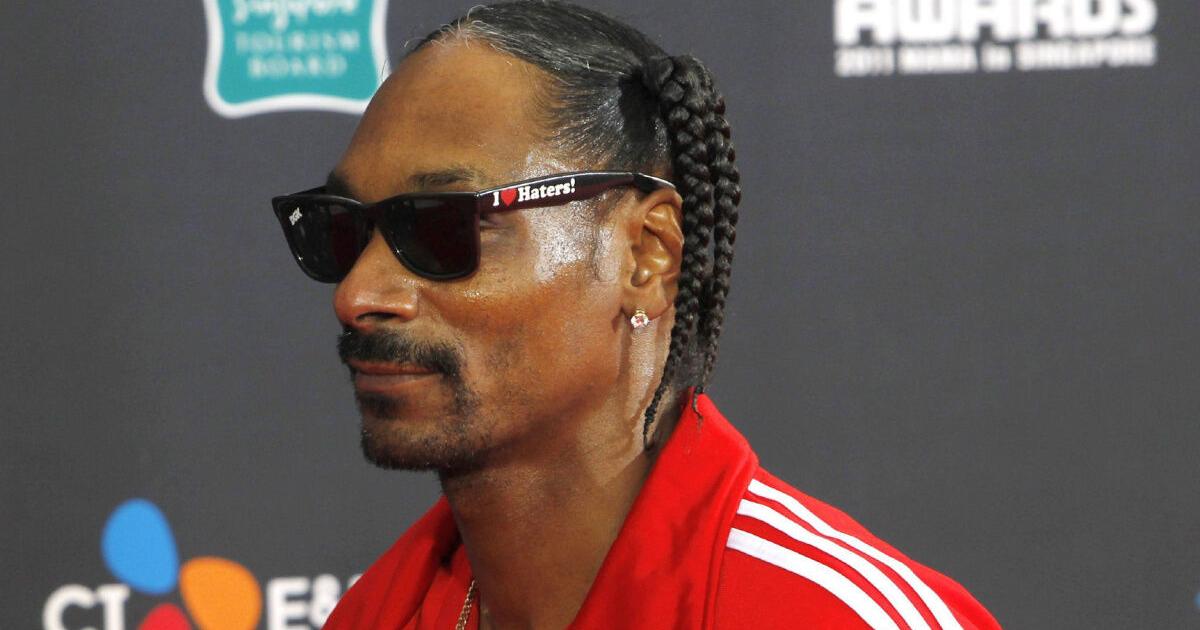 Snoop Dogg arrested for cannabis possession