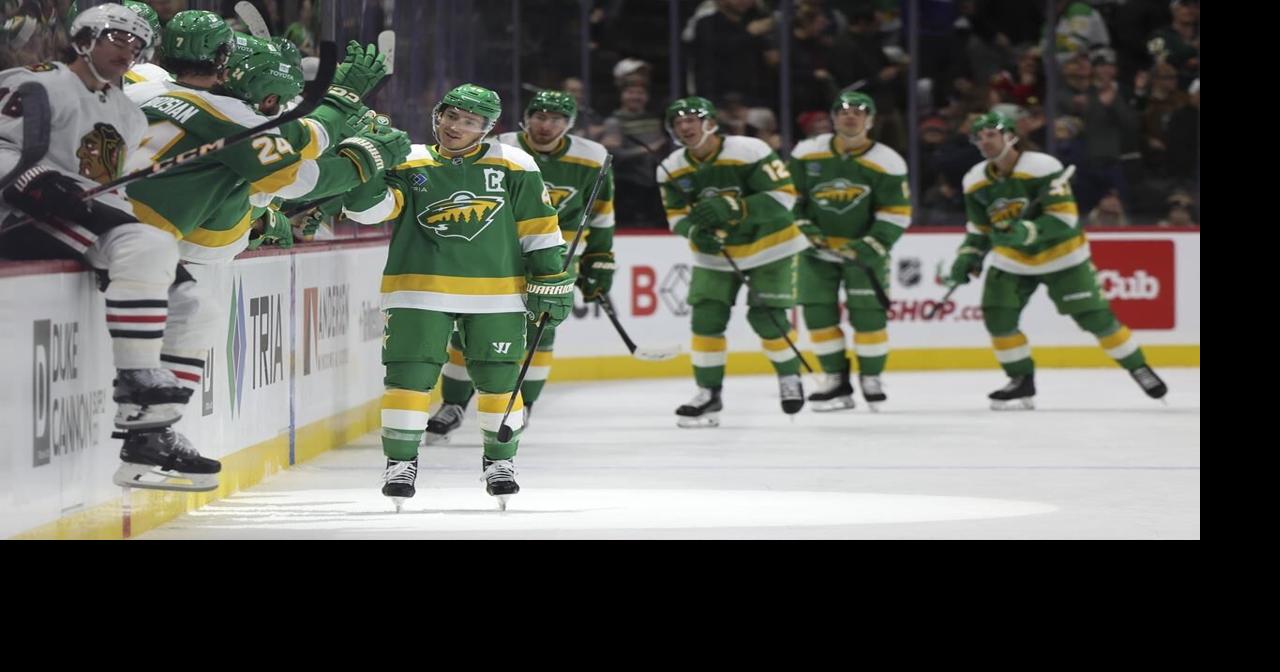 Spurgeon breaks 33-game scoreless streak with two goals, Minnesota beats Chicago 3-2