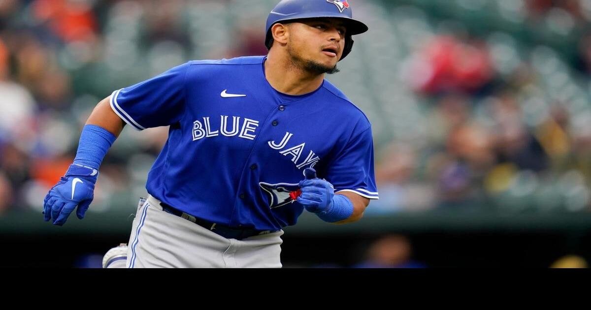 Could the Blue Jays trade one of their catchers to Arizona?