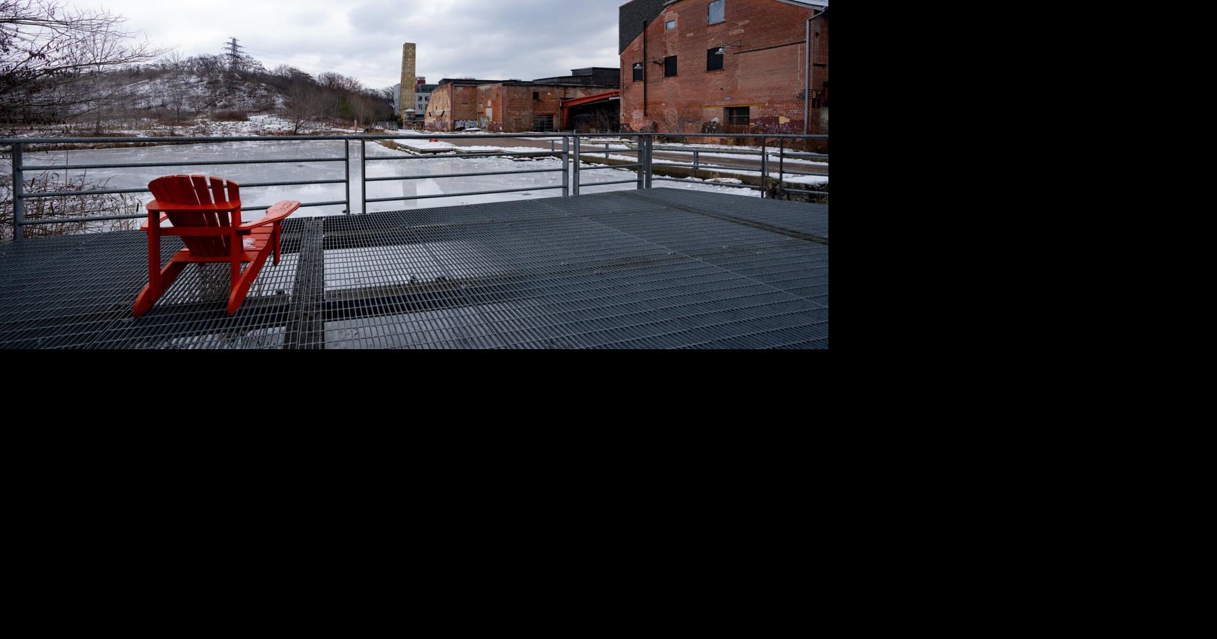 A midtown Toronto walking tour of ravines, riches and retail