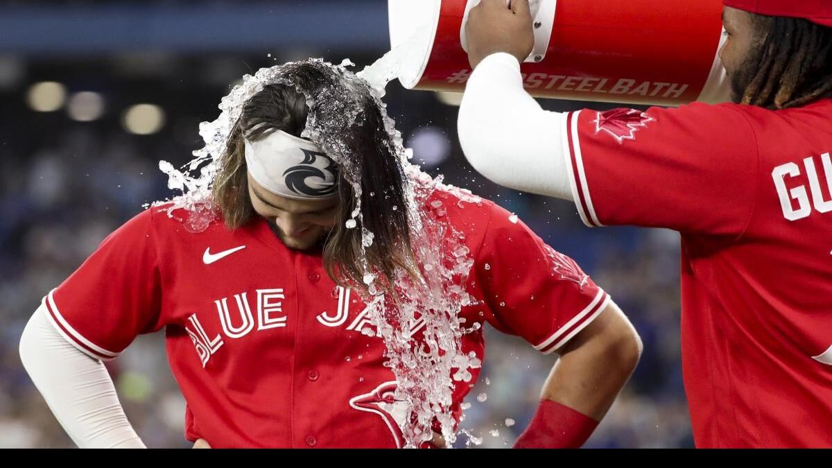 Bo Bichette's game-tying triple, 06/02/2021