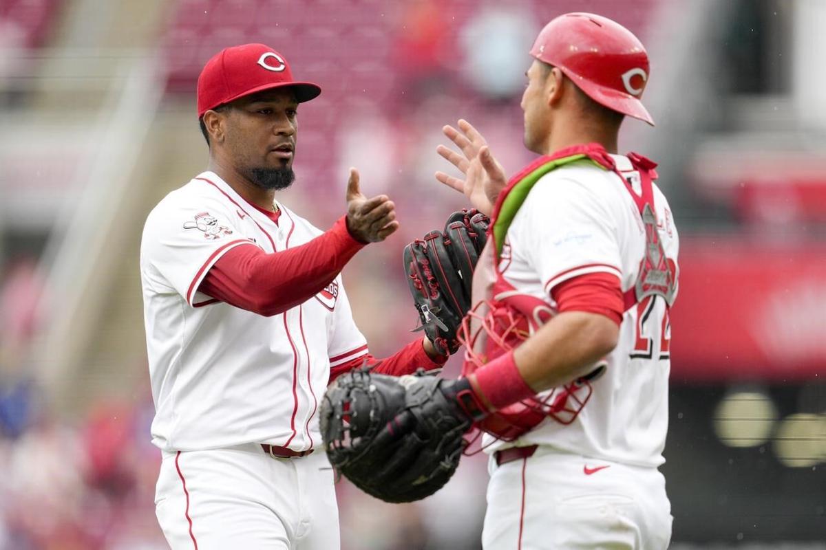 Reds sweep Dodgers with 4-1 win, extending their longest losing streak  since 2019 to five