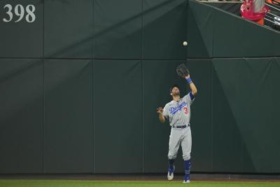 Los Angeles Dodgers clinch NL West division with win over Orioles