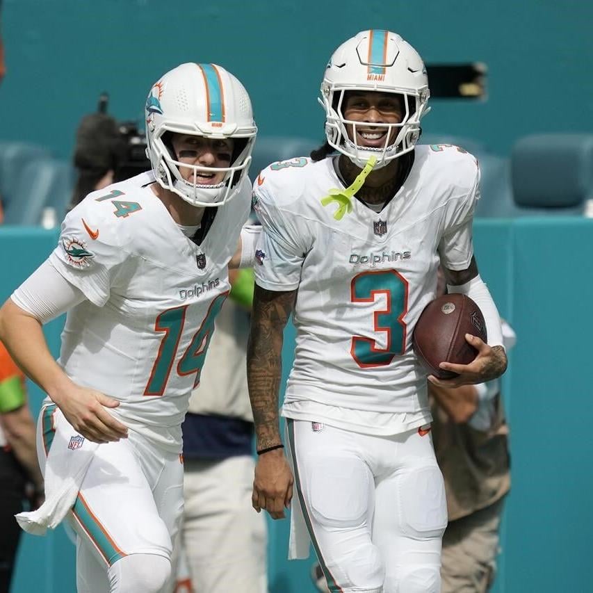 Dolphins rout Broncos 70-20, scoring the most points by an NFL team in a  game since 1966 - CBS Miami