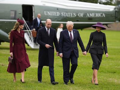 li-royals-trump-uk welcome.JPG