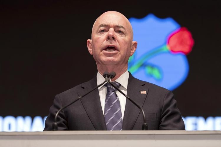 Border bill fails Senate test vote as Democrats seek to underscore ...