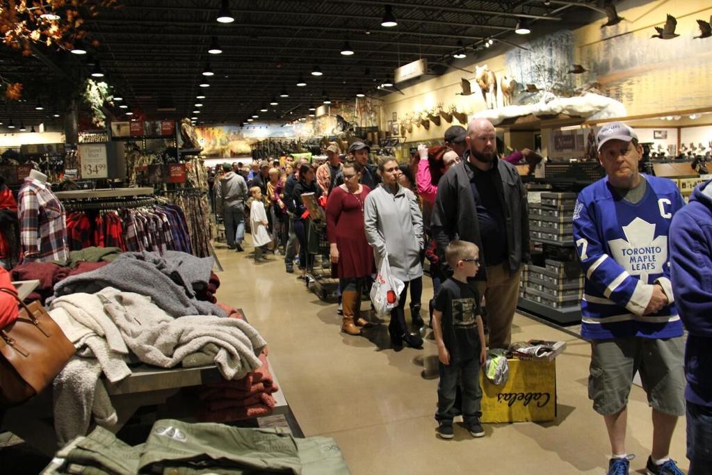 Bass Pro Shops in Dartmouth reels in hundreds for opening event